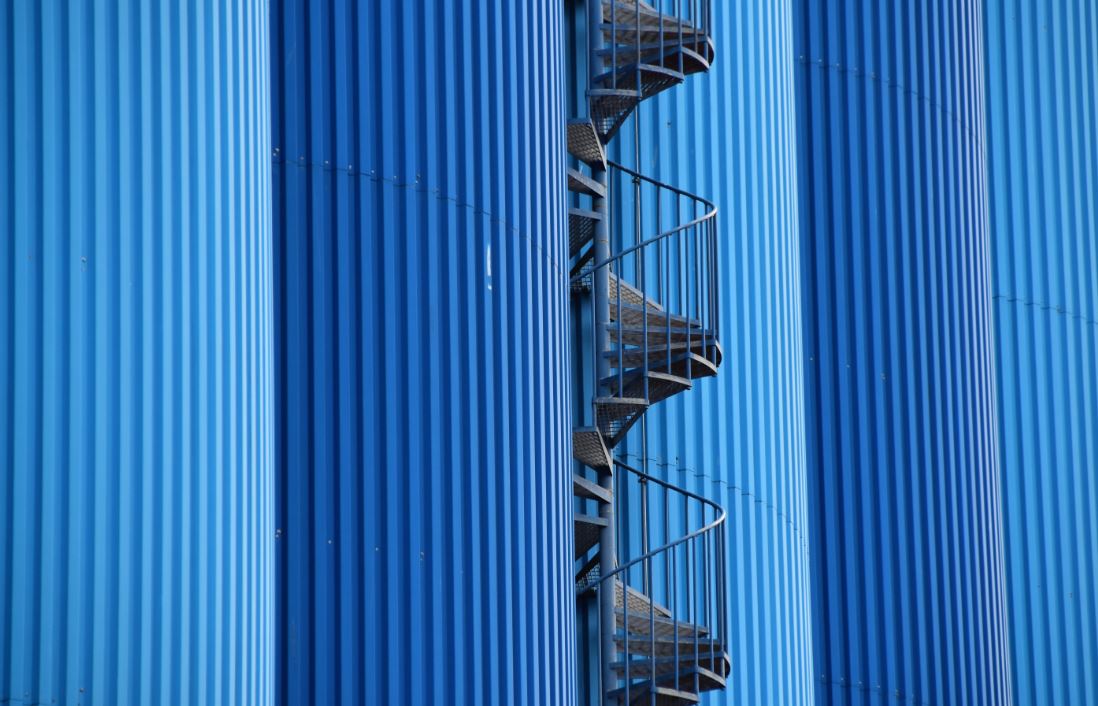 Passation d’un marché global de performance pour la modernisation et la restructuration d’un important site industriel Passation d’un marché global de performance pour la modernisation et la restructuration d’un important site industriel